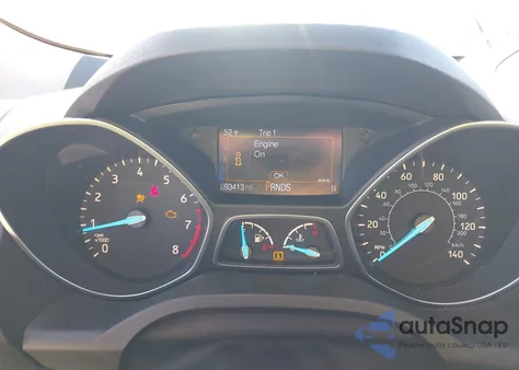 2017 Ford Escape S z USA, uszkodzony, nr VIN 1FMCU0F79HUB95523